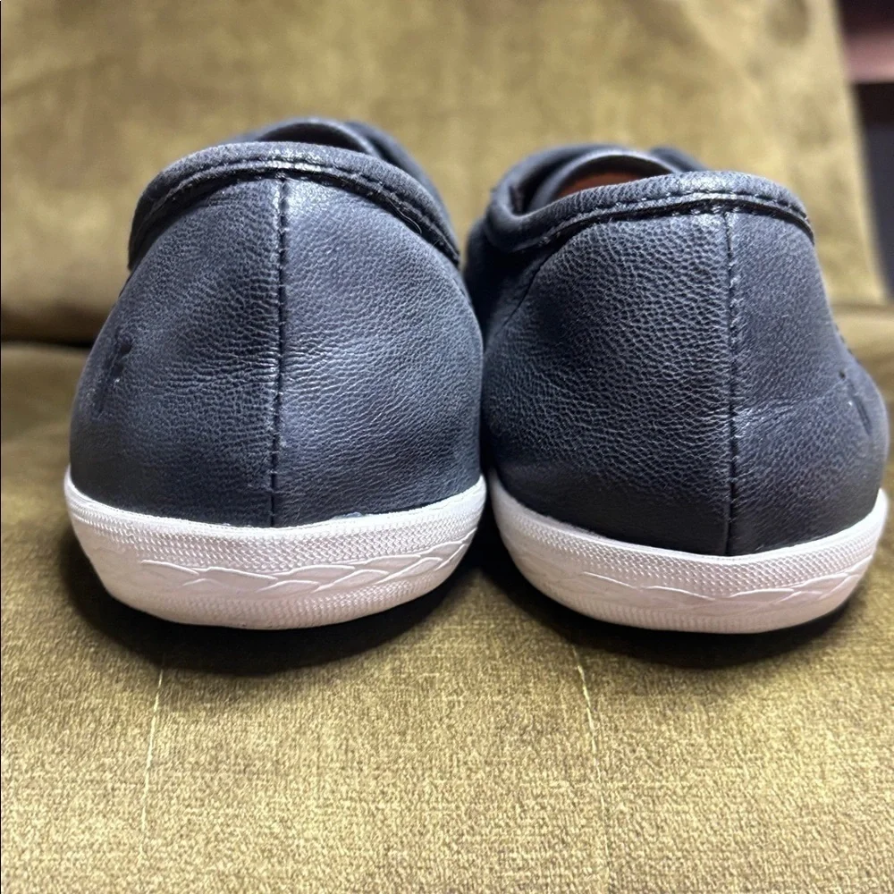 Frye buttery soft